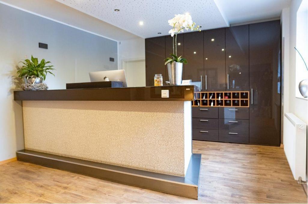Hotel Restaurant Kohlbrecher Villeroy & Boch أوسنابروك المظهر الخارجي الصورة
